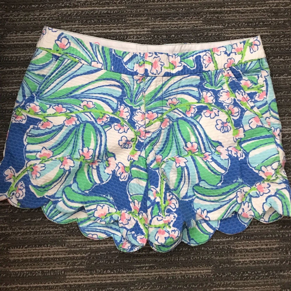 Lilly Pulitzer Scalloped Shorts